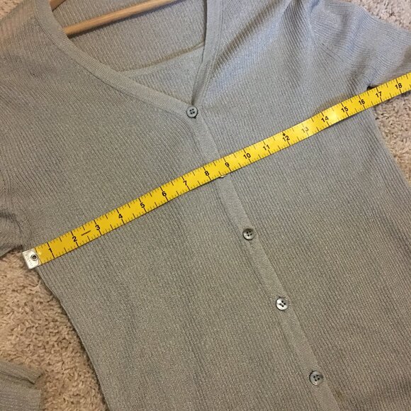 Vintage USA Made Anne Klein Silvery Button Down Cardigan + Camisole Set - Picture 12 of 16